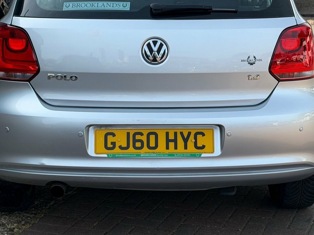 Volkswagen Polo Moda Silver #9