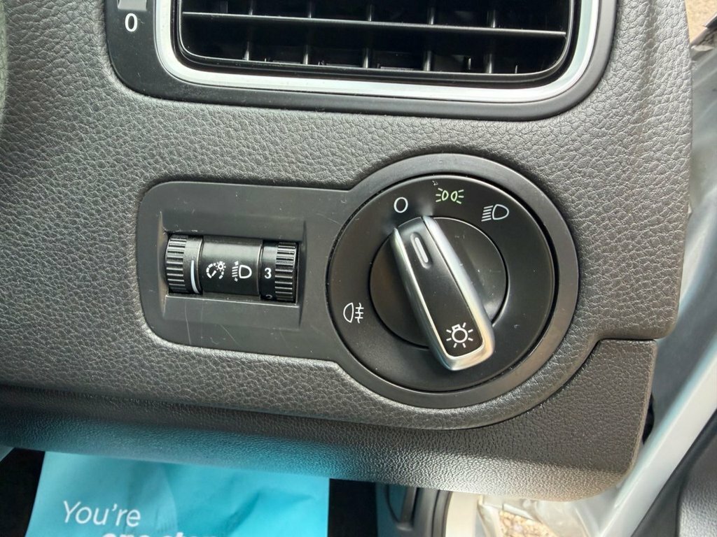 Volkswagen Polo Moda Silver #34