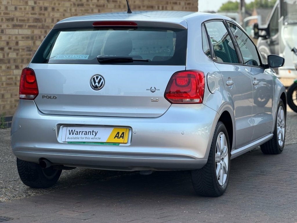 Volkswagen Polo Moda Silver #40