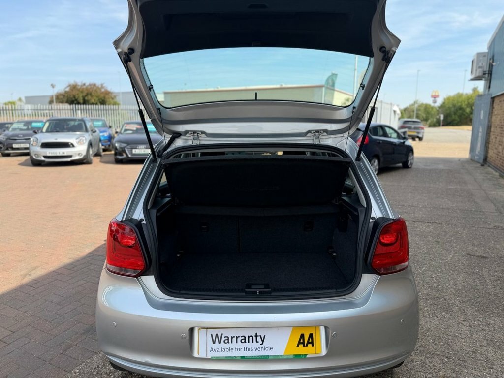 Volkswagen Polo Moda Silver #21