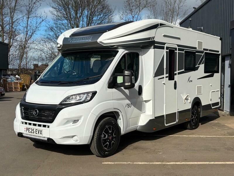 Fiat 1.2 Hybrid 48V 136 Edct-6 White #3
