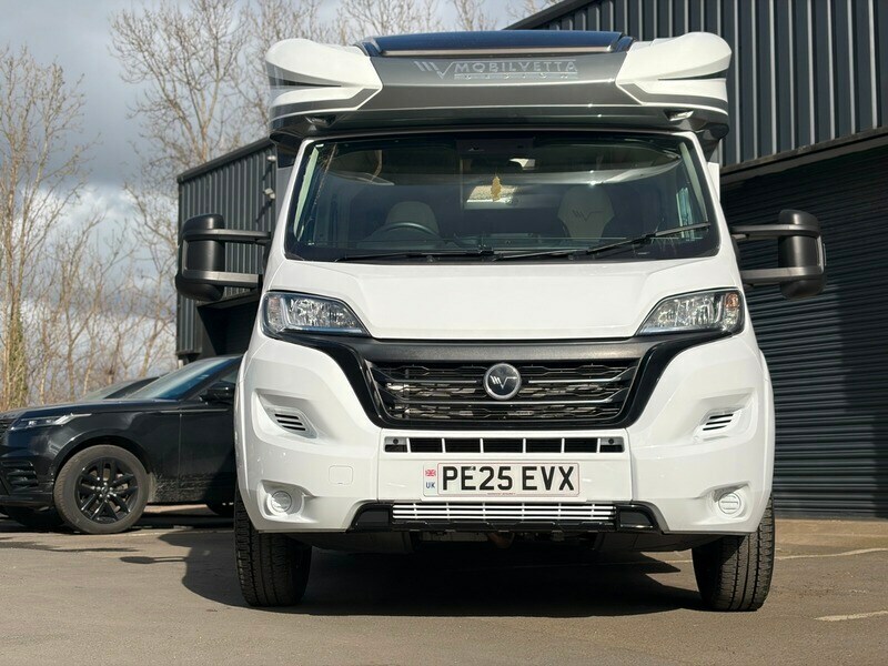Fiat 1.2 Hybrid 48V 136 Edct-6 White #2