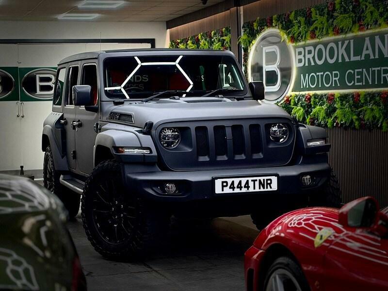Jeep Wrangler Rubicon Unlimited Huge Specd Warngler Grey