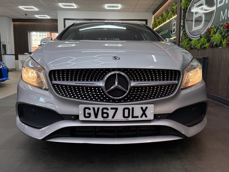 Mercedes-Benz A Class A 160 Amg Line 2X Services Sat Nav GV67OLX Silver #2