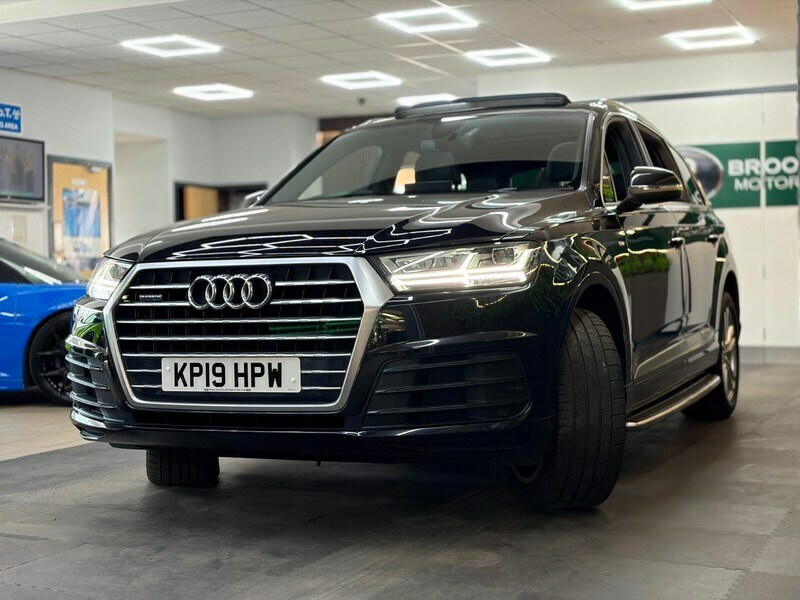 Audi Q7 3.0 Tdi Quattro S Line 5X Services, Sat Nav, 7 Se KP19HPW Black #4