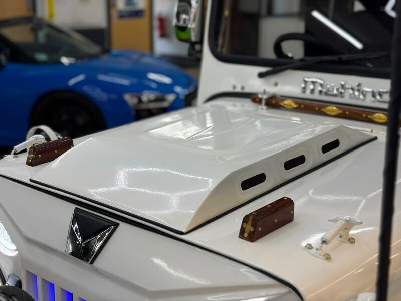 Jeep Mahindra Jeep Rare Opportunity L789DHB White #2