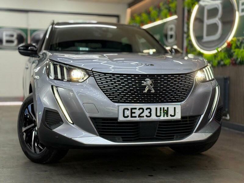 Peugeot e-2008 100Kw Gt 50Kwh Grey #2