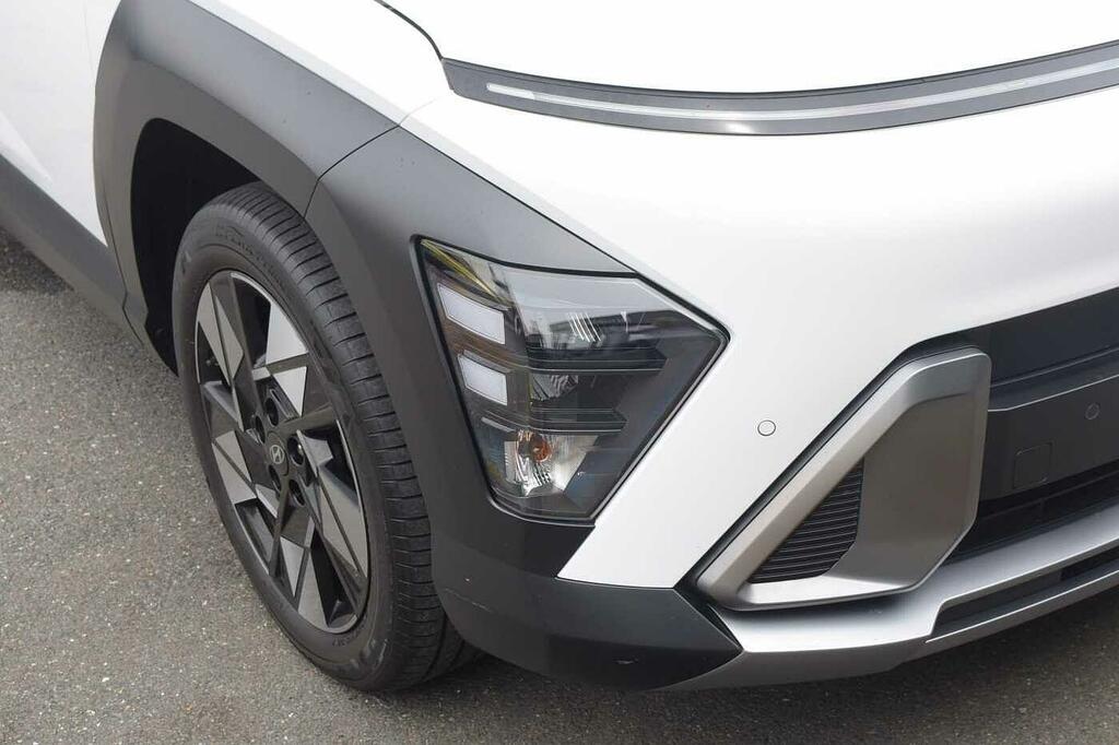 Hyundai Kona Hatchback WL74FDG White #3