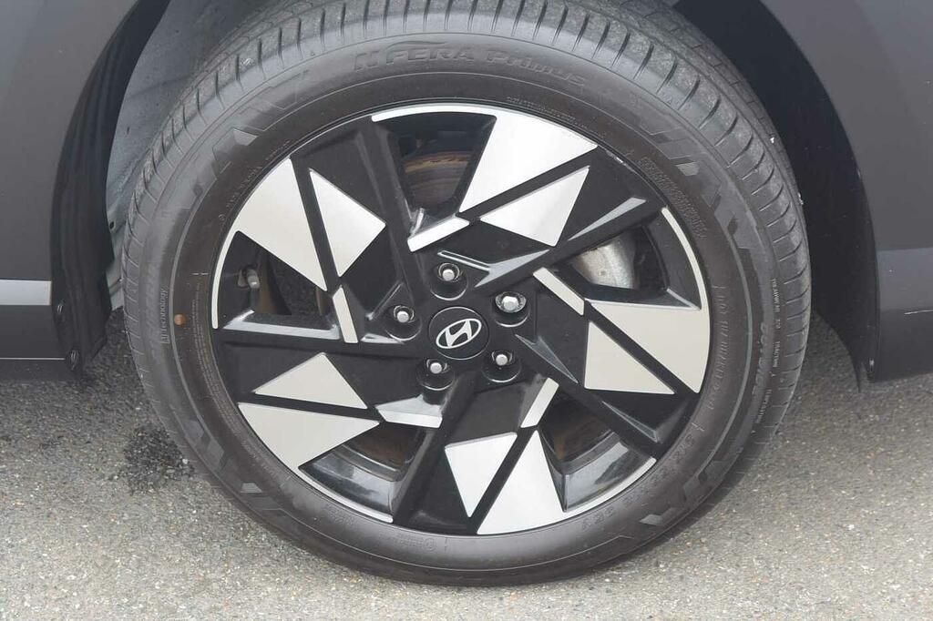 Hyundai Kona Hatchback WL74FDG White #4