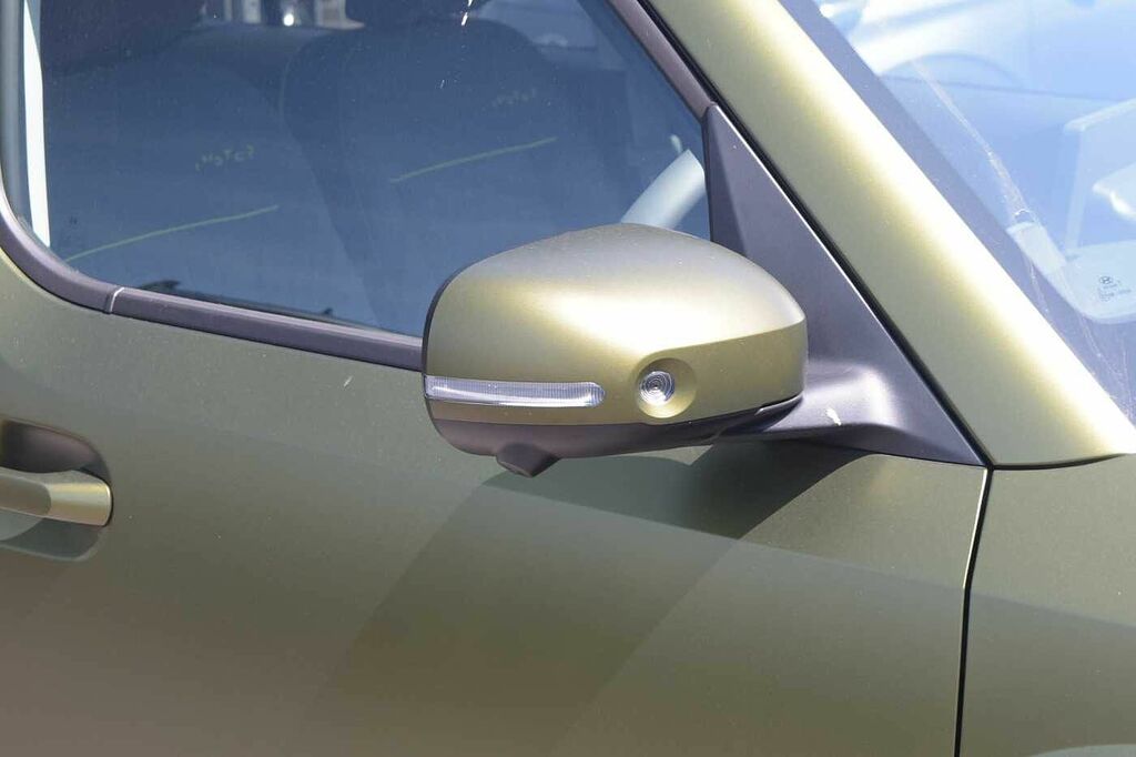 Hyundai Inster Hatchback Green #6