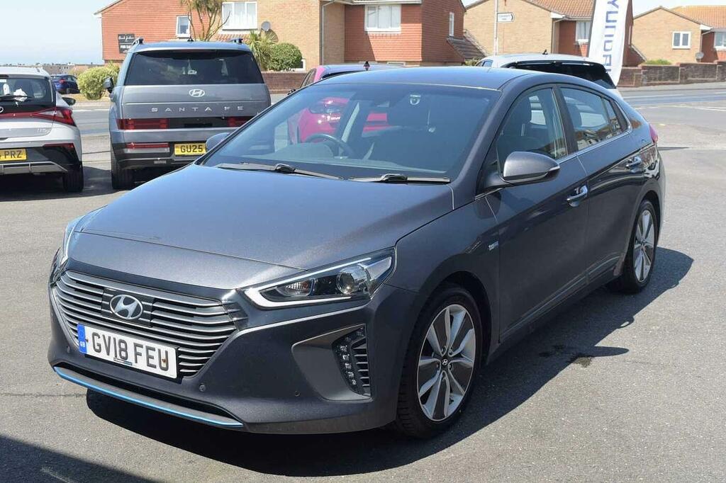 Hyundai Ioniq Hybrid Grey #3