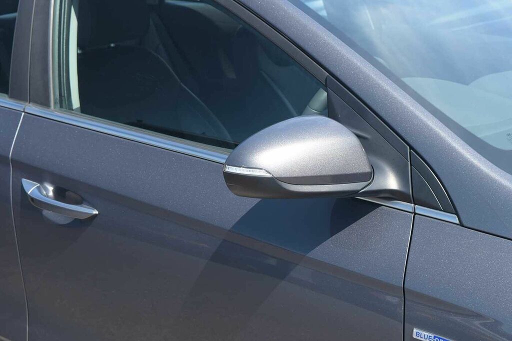 Hyundai Ioniq Hybrid Grey #6