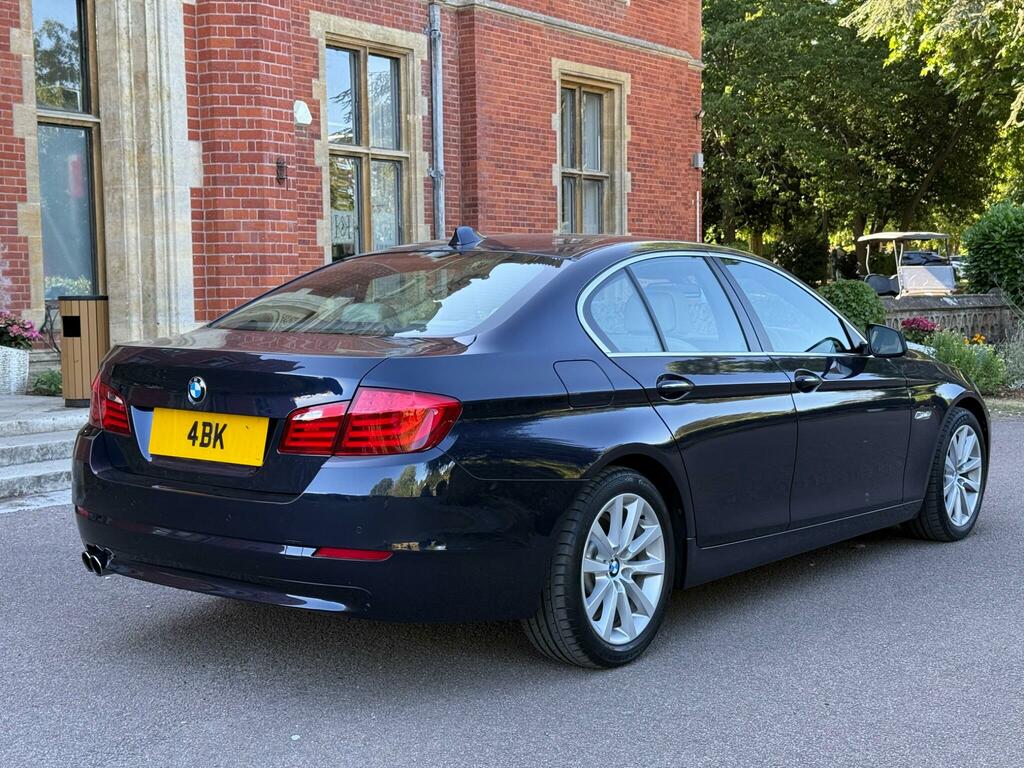 BMW 5 Series Se Blue #4
