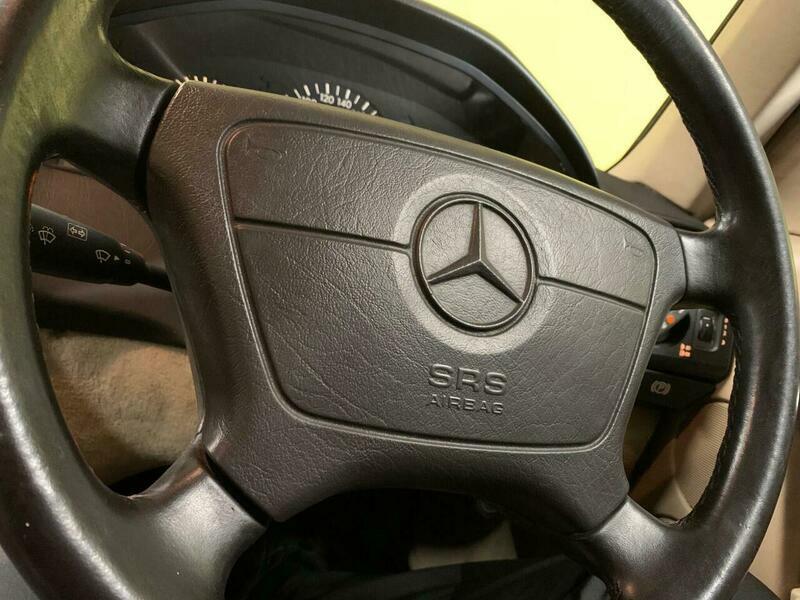 Mercedes-Benz 4.2L 815 Day White #9