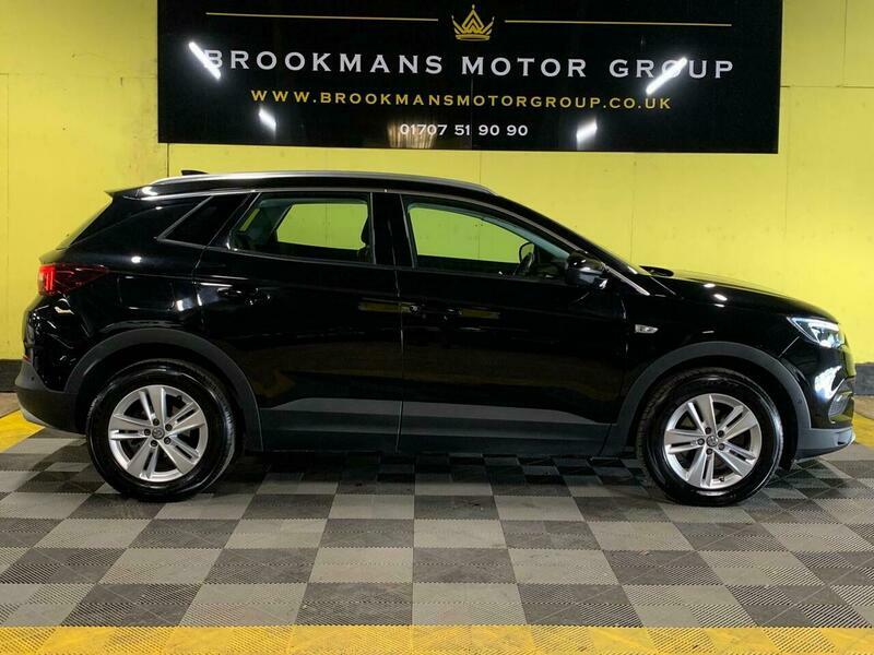 Vauxhall Grandland X 1.5 Turbo D Business VU69XUZ Black #4