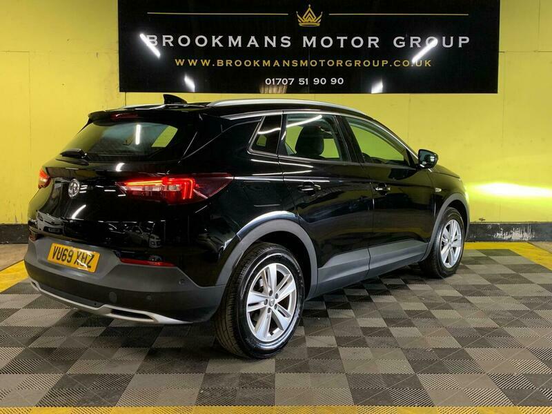 Vauxhall Grandland X 1.5 Turbo D Business VU69XUZ Black #3