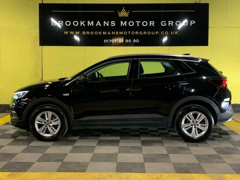Vauxhall Grandland X 1.5 Turbo D Business VU69XUZ Black #5