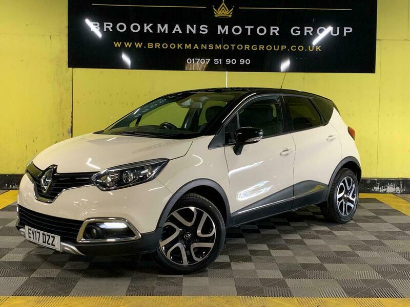 Renault Captur 1.2 Tce Energy Signature White #2