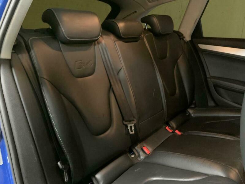 Audi S4 S4 Avant Quattro 5-Door Black #25