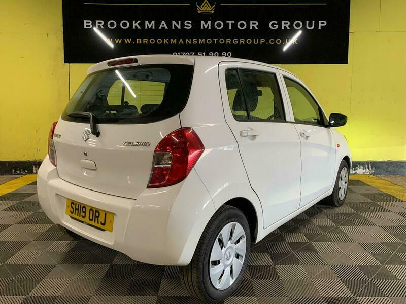 Suzuki Celerio Celerio Sz2 Dualjet White #25