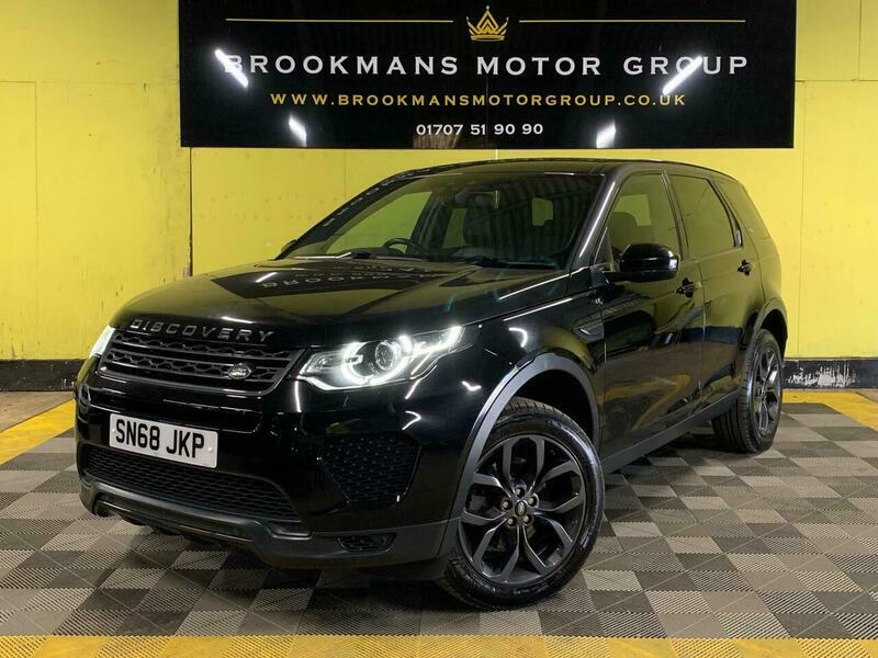 Land Rover Discovery Sport 2.0 Td4 Landmark SN68JKP Black #2
