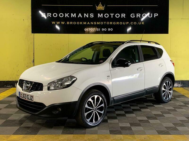 Nissan Qashqai 1.5 Dci 360 2Wd White #2