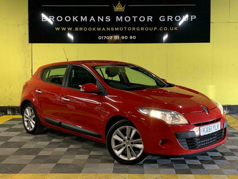 Renault Megane 1.6 16V I-music Euro Red
