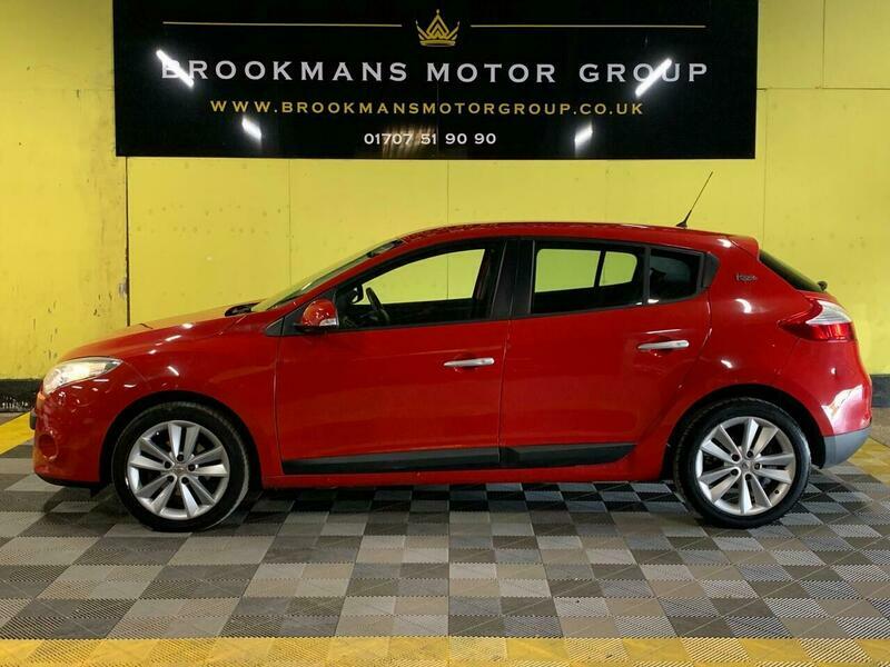 Renault Megane 1.6 16V I-music Euro Red #5