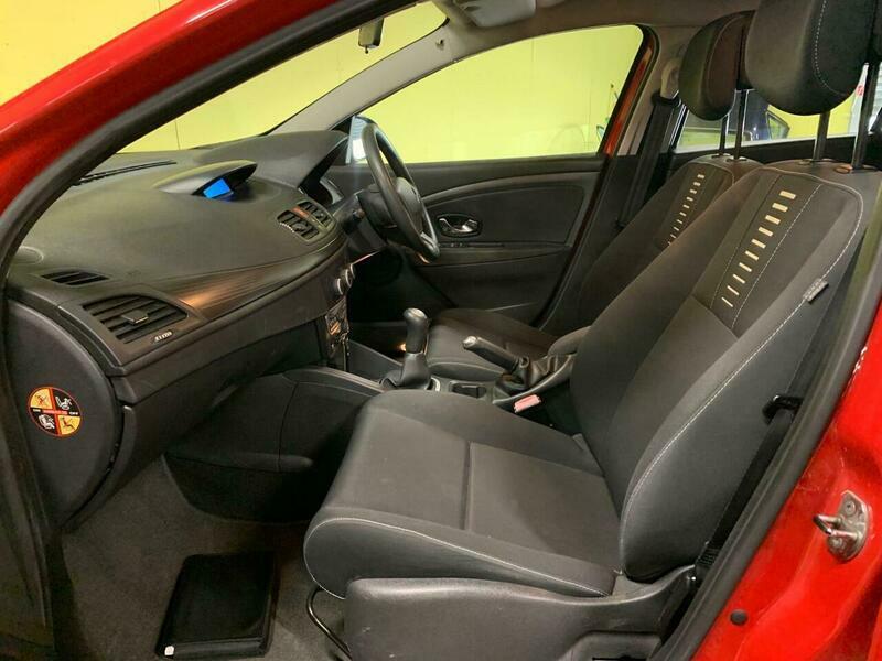 Renault Megane 1.6 16V 110 Dynamique Tomtom Black #13