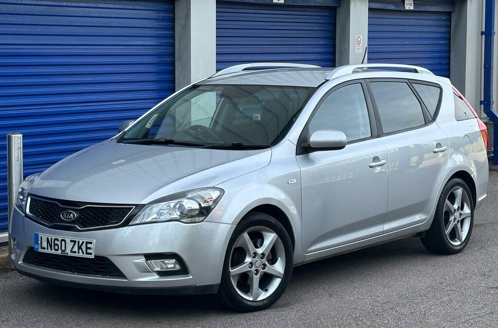 Kia Ceed 1.6 Crdi 3 Sports Wagon Euro 4 Silver