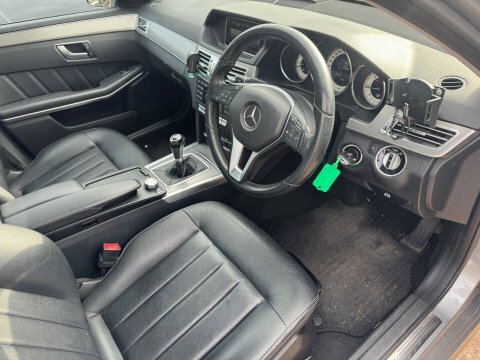 Mercedes-Benz E Class 2.1 E220 Cdi Silver #3