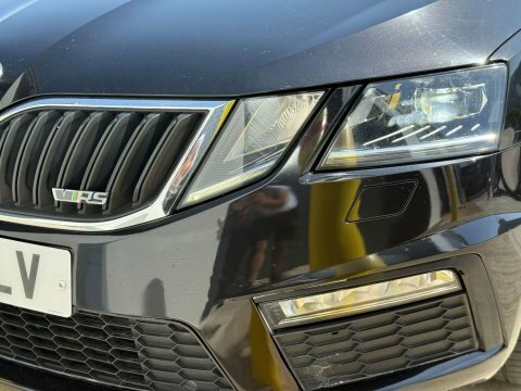 Skoda Octavia 2.0 Tdi Vrs KU18GLV Black #6
