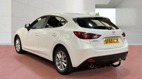 Mazda 3 2.0 Skyactiv-g Se-l White #2