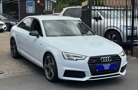 Audi A4 2.0 Tdi Black White #5