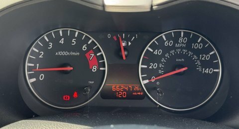 Nissan Note 1.4 16V Acenta Hatchback Euro 5 Red #16