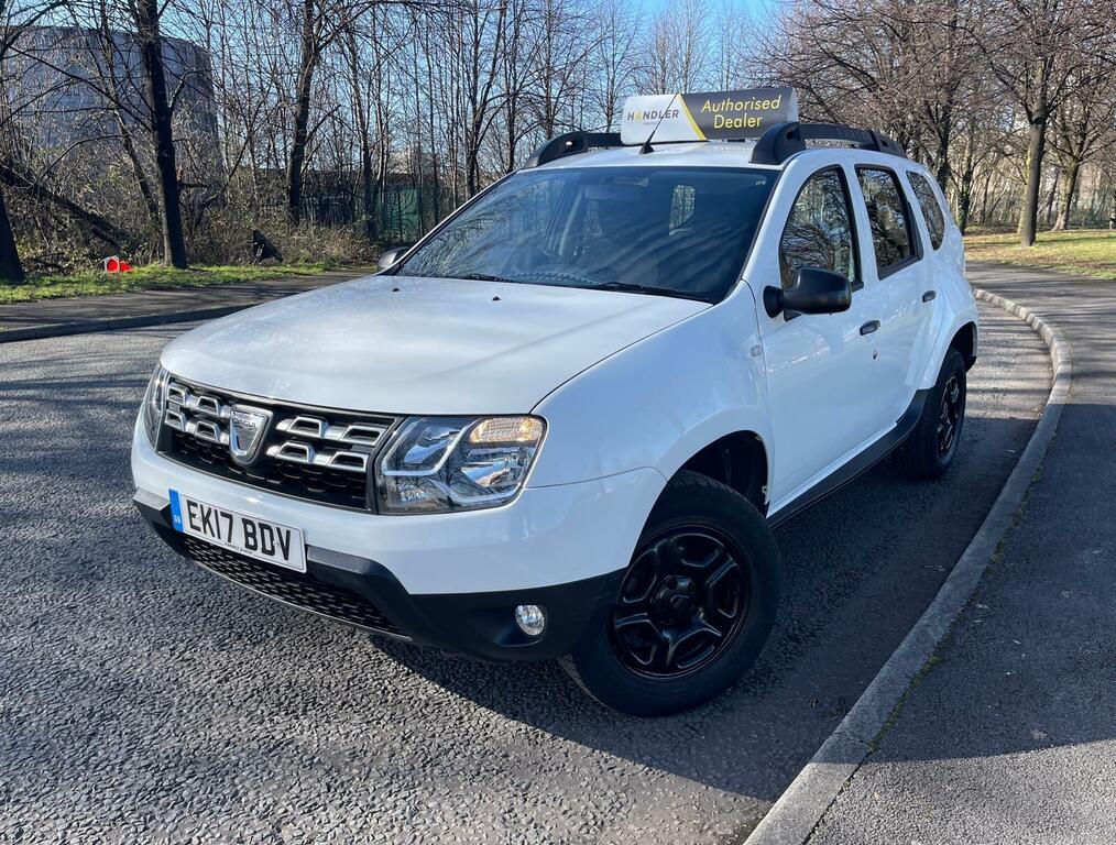 Dacia Duster 1.6 Sce Ambiance Euro 6 Ss EK17BDV White #2