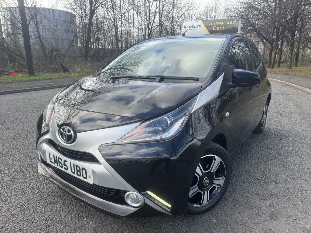 Toyota Aygo 1.0 Vvt-i X-clusiv Euro 5 Euro 5 LM65UBO Black #3