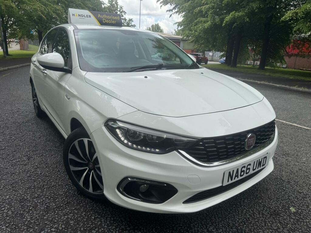 Fiat Tipo 1.6 Multijetii Lounge Euro 6 Ss White