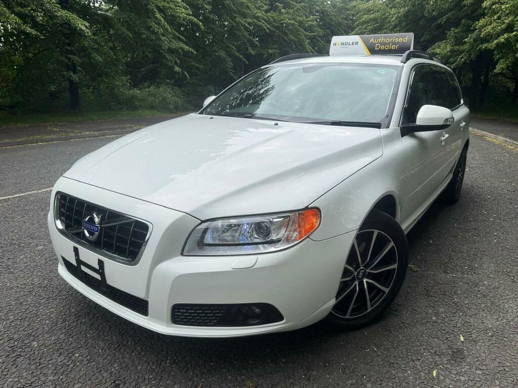 Volvo V70 2.0 T5 Se Lux Powershift Estate White #6