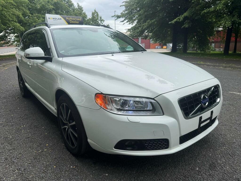 Volvo V70 2.0 T5 Se Lux Powershift Estate White #5