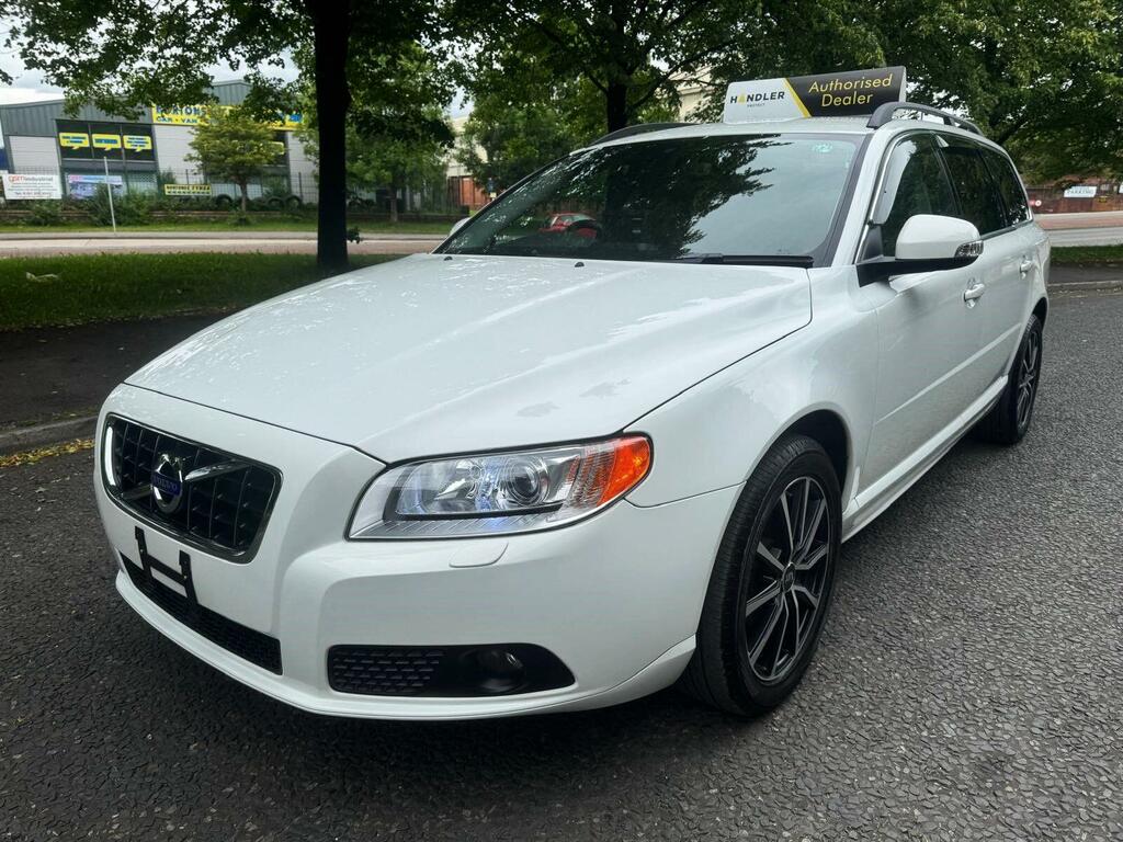 Volvo V70 2.0 T5 Se Lux Powershift Estate White #3