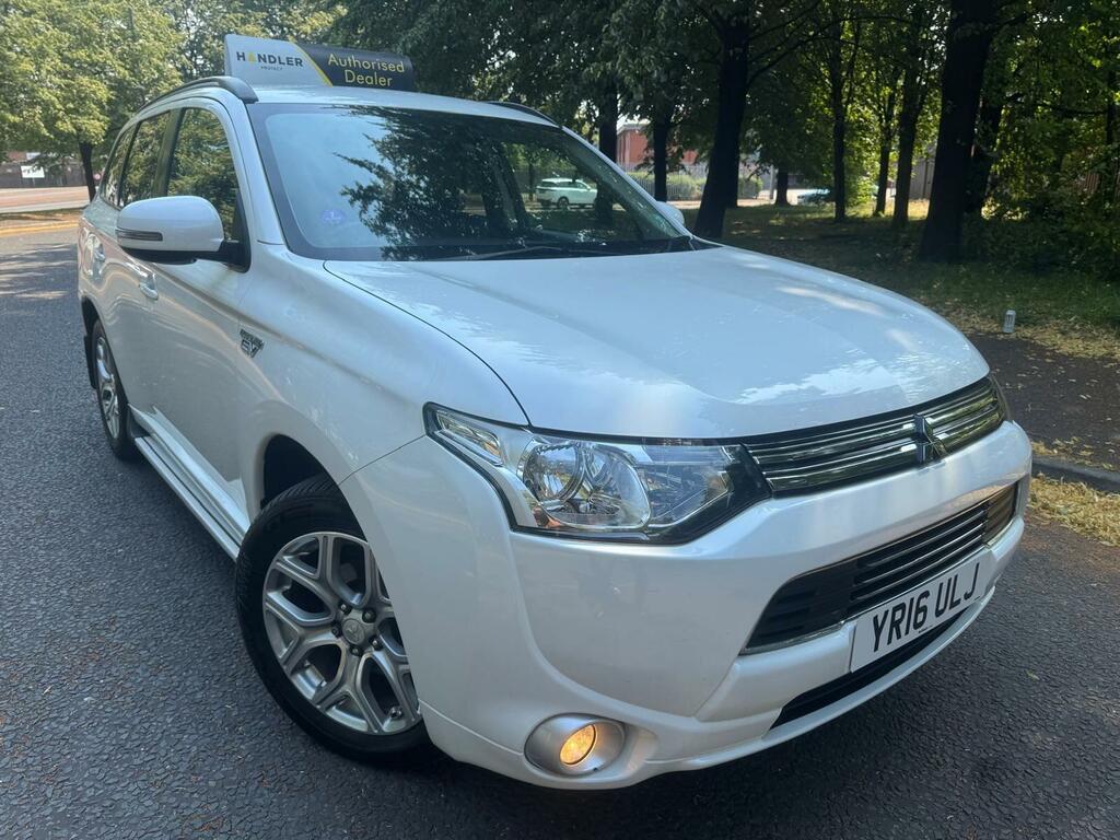 Mitsubishi Outlander 2.0H 12Kwh Gx3h Cvt 4Wd Euro 5 Ss White