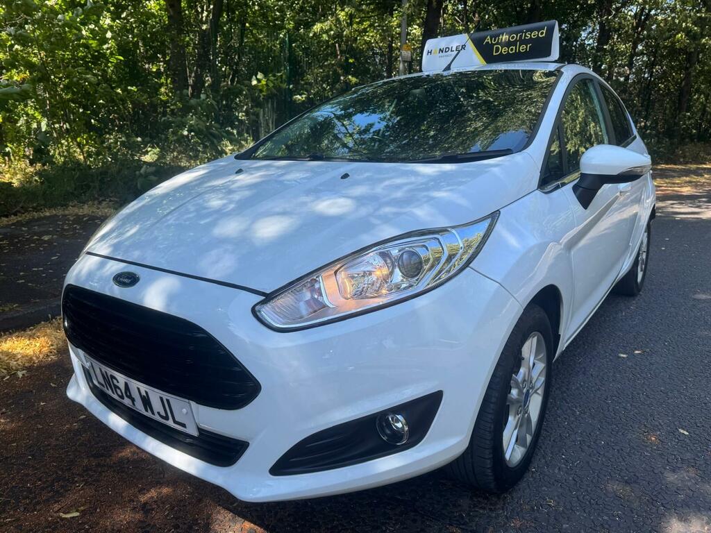 Ford Fiesta 1.25 Zetec Euro 5 LN64WJL White #3