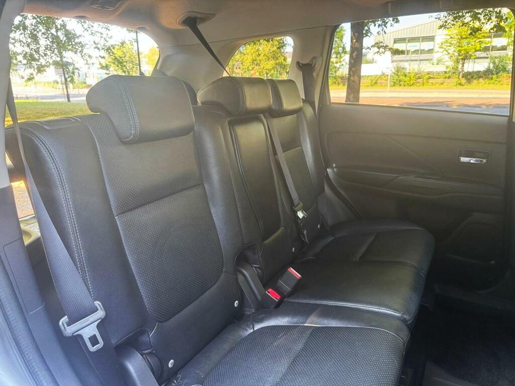 Mitsubishi Outlander Phev Gx 4Hs #23