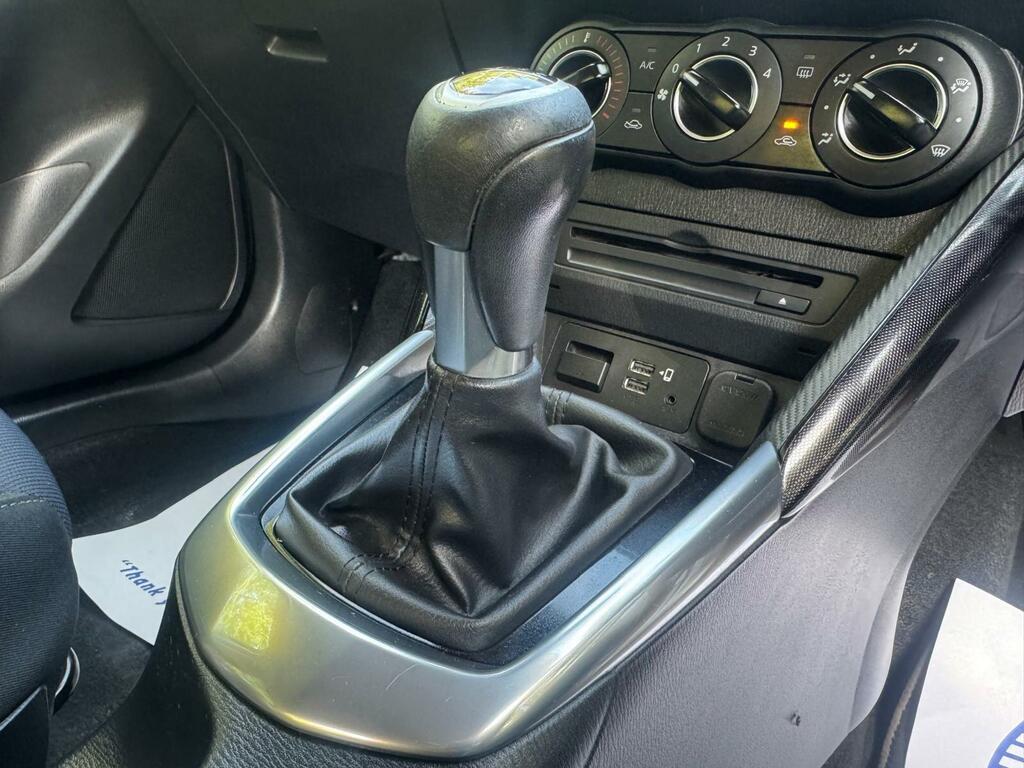 Mazda 2 1.5 Skyactiv-g Se-l Euro 6 Ss Blue #25