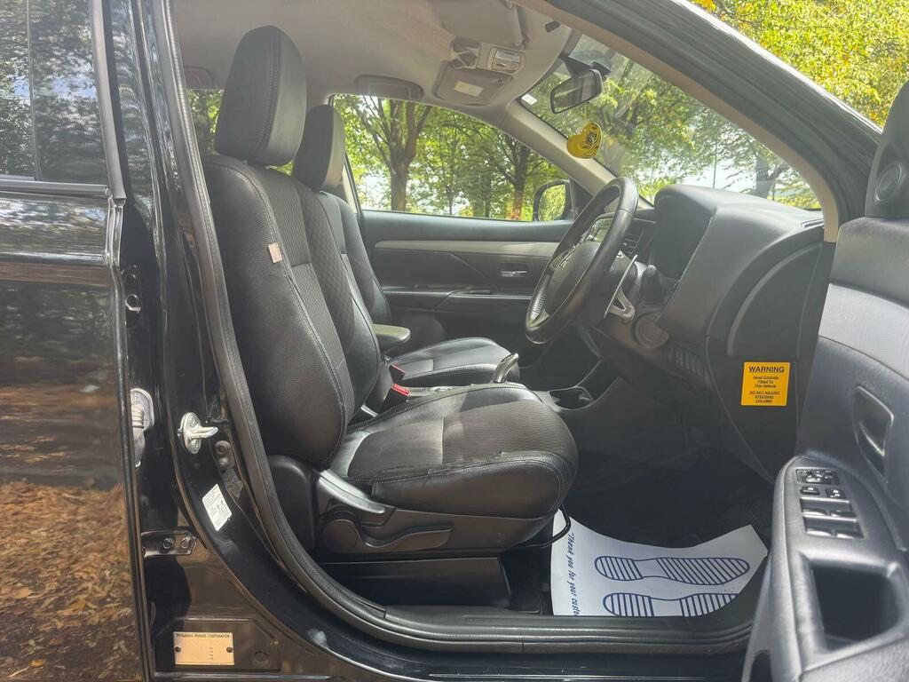 Mitsubishi Outlander 2.2 Di White #20