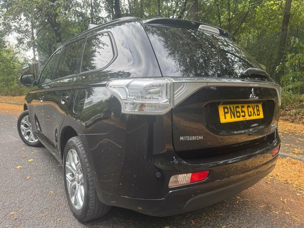 Mitsubishi Outlander 2.2 Di White #8