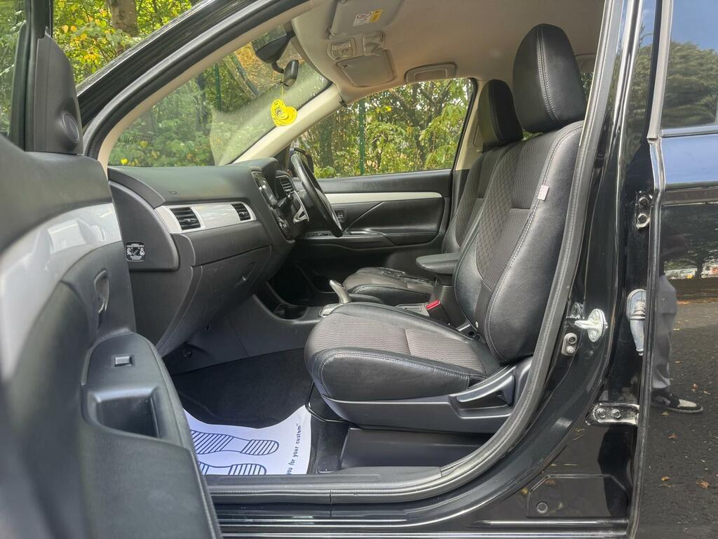 Mitsubishi Outlander 2.2 Di White #46
