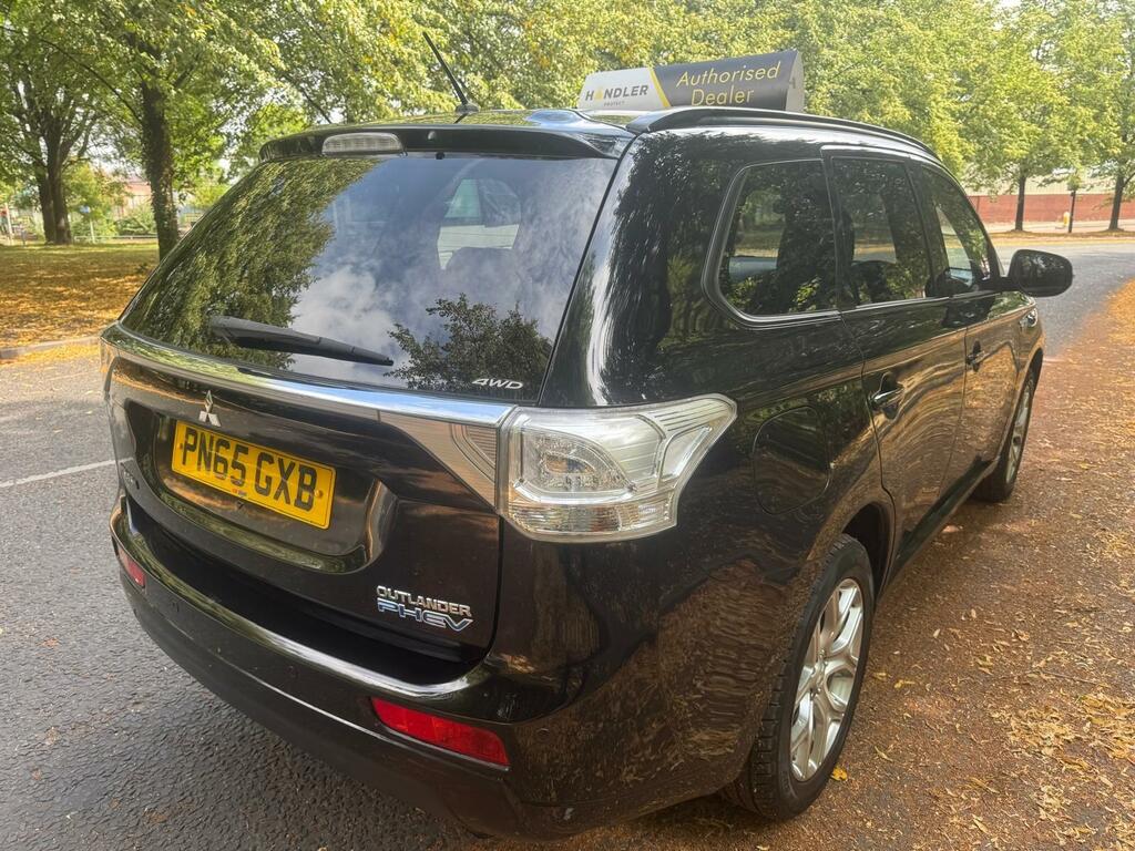Mitsubishi Outlander 2.2 Di White #13