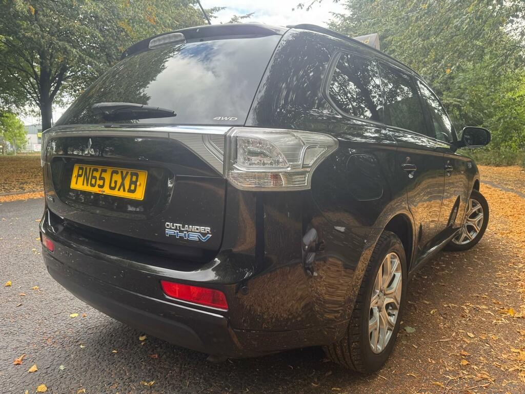 Mitsubishi Outlander 2.2 Di White #12